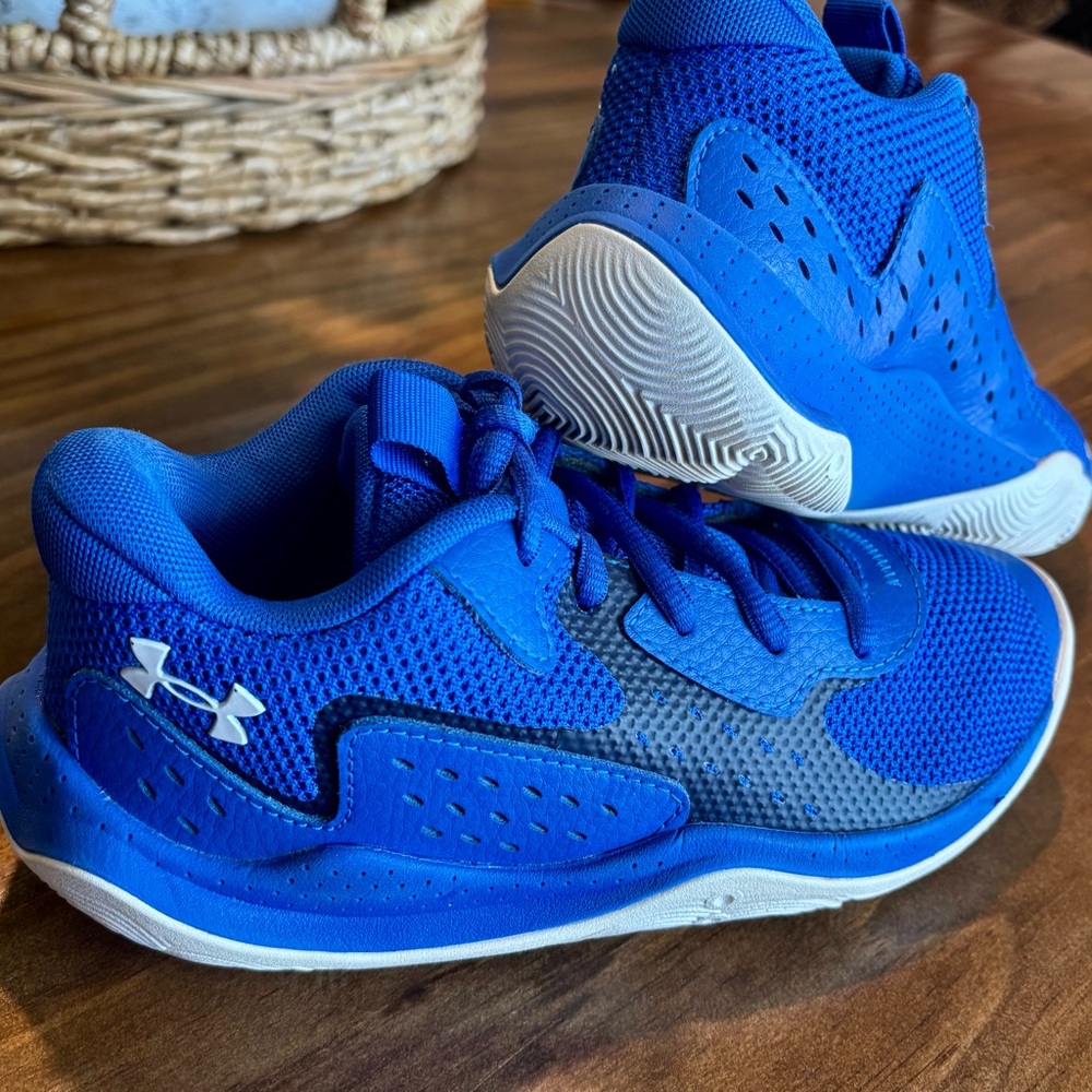 Under Armour Boys Sneakers